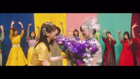乃木坂46「しあわせの保護色」ミュージックビデオのワンシーン。
