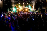 「ゆるめるモ！サプライザーツアー」大阪公演より。（Photo by shinz）