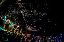 「ゆるめるモ！サプライザーツアー」大阪公演より。（Photo by shinz）