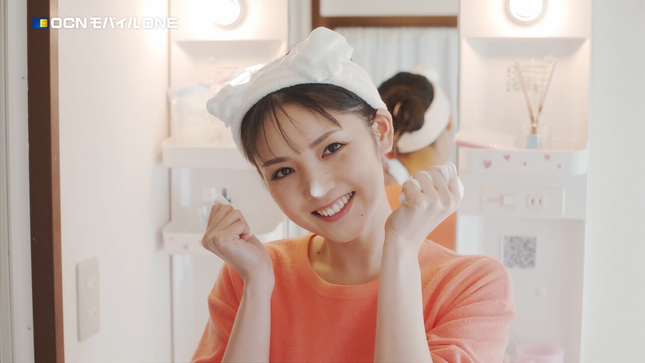 道重さゆみ×「OCN モバイル ONE」企画に新動画追加、モー娘。石田出演のレア動画も