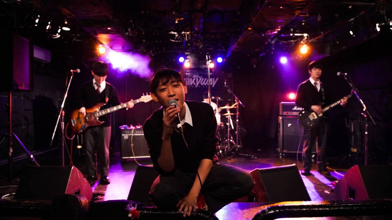 ライブ中の南無阿部陀仏。