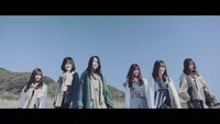 乃木坂46「アナスターシャ」ミュージックビデオのワンシーン。