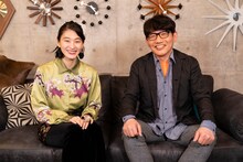 左からコムアイ（水曜日のカンパネラ）、飯尾和樹（ずん）。