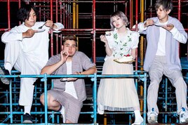 あいくれからヒロクサマ脱退、バンドは5月に活動休止