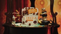 「LIBERA」CM「LOVE LIBERA篇」のワンシーン。