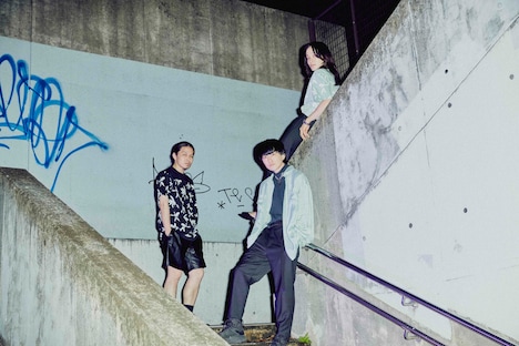 「yarden＋」第1弾ルックブックより。