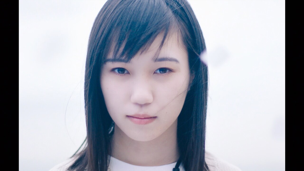 Karin.最新アルバムより「髪を切ったら」MV、監督は三代史子