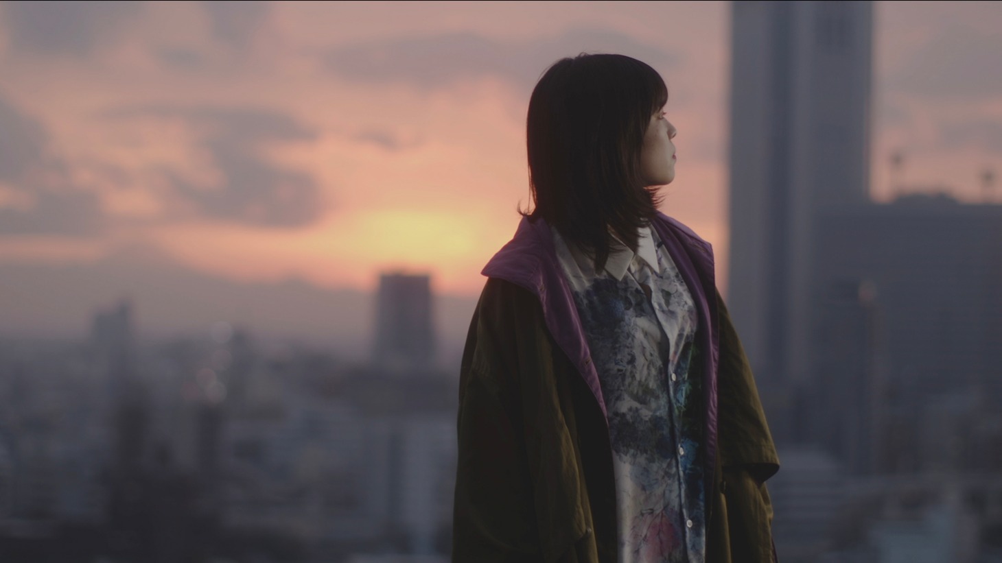 みゆな「my life」ミュージックビデオより。