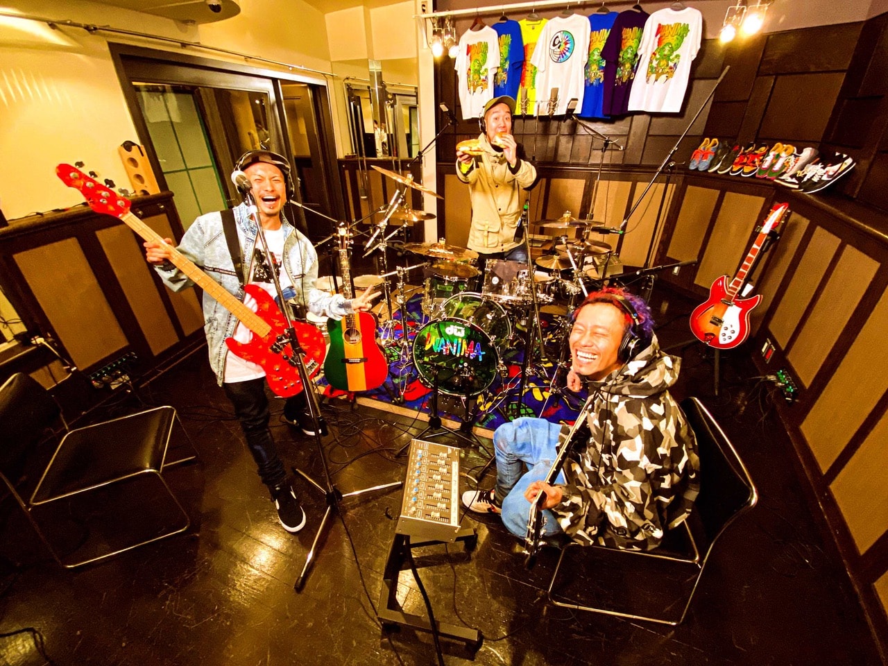 WANIMA新曲「春を待って」緊急リリース、公演中止発表の直後とらえた映像も公開