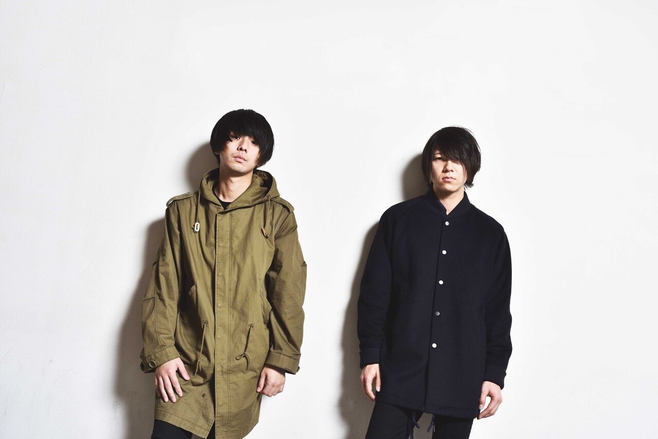 街人、奥智裕がギターを背負い夜の街歩く「24」MV