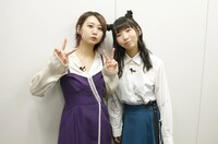 左から古畑奈和（SKE48）、古川未鈴（でんぱ組.inc）。(c)VAP・BS日テレ・PONY CANYON