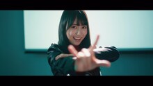 乃木坂46 4期生メンバー「I see…」ミュージックビデオより、賀喜遥香。