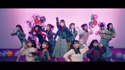 乃木坂46 4期生メンバー「I see…」ミュージックビデオのワンシーン。