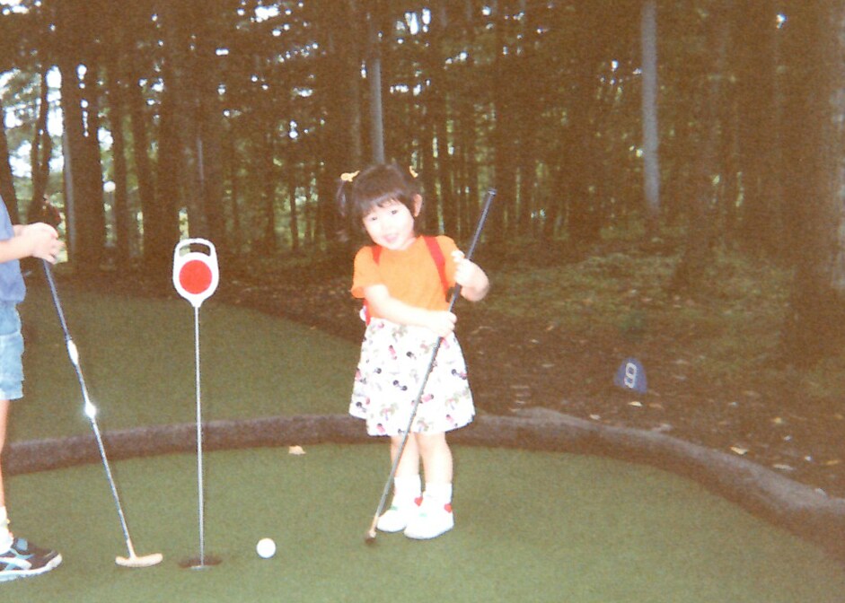 幼少期の曽我美芽。（写真提供：曽我美芽）