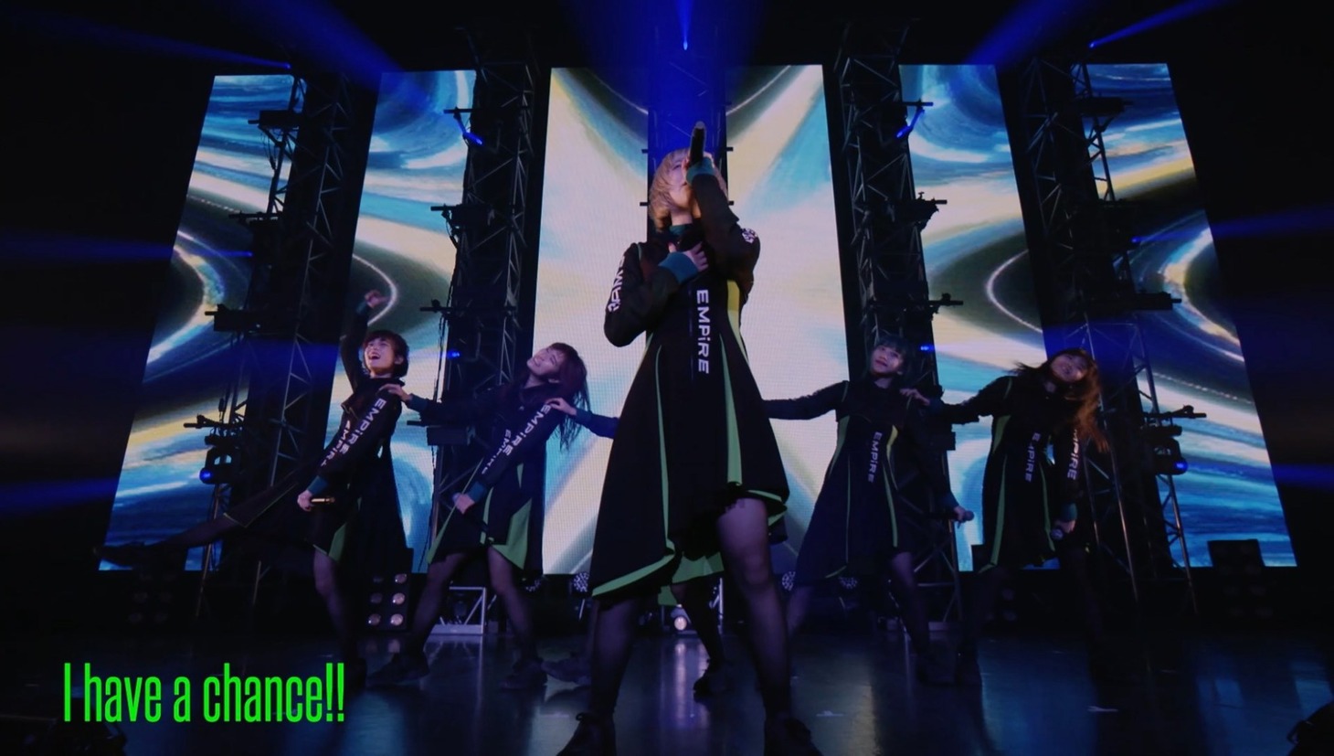 EMPiRE「EMPiRE'S GREAT REVENGE LiVE」ダイジェスト映像より。