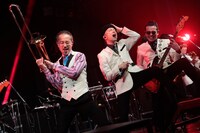 東京スカパラダイスオーケストラ「TOKYO SKA JAM “8”」より。