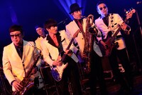 東京スカパラダイスオーケストラ「TOKYO SKA JAM “8”」より。