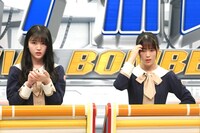 左から久保史緒里、岩本蓮加（乃木坂46）。 (c)フジテレビ