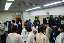 「WACK合同オーディション2020」2日目ダンス審査終了後の様子。