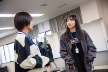 火星からウナギ、月ノウサギ（GANG PARADE）。