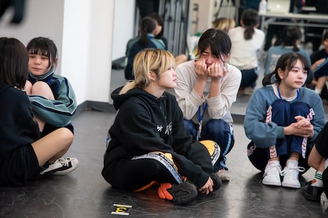 「WACK合同オーディション」4日目昼のダンス審査後の様子。