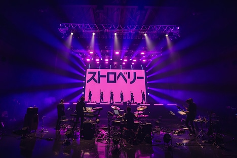 すとぷり「すとろべりーめもりー in すとぷりちゃんねる」の様子。(撮影:林晋介、東美樹)