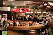 JO1が出演する「おかべろ」のワンシーン。(c)関西テレビ