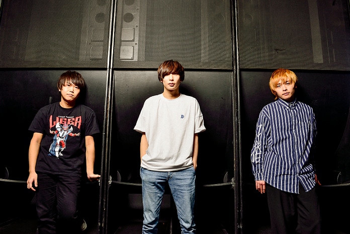 FOMARE新作「目を閉じれば」付属ライブDVDにメンバーコメンタリー収録