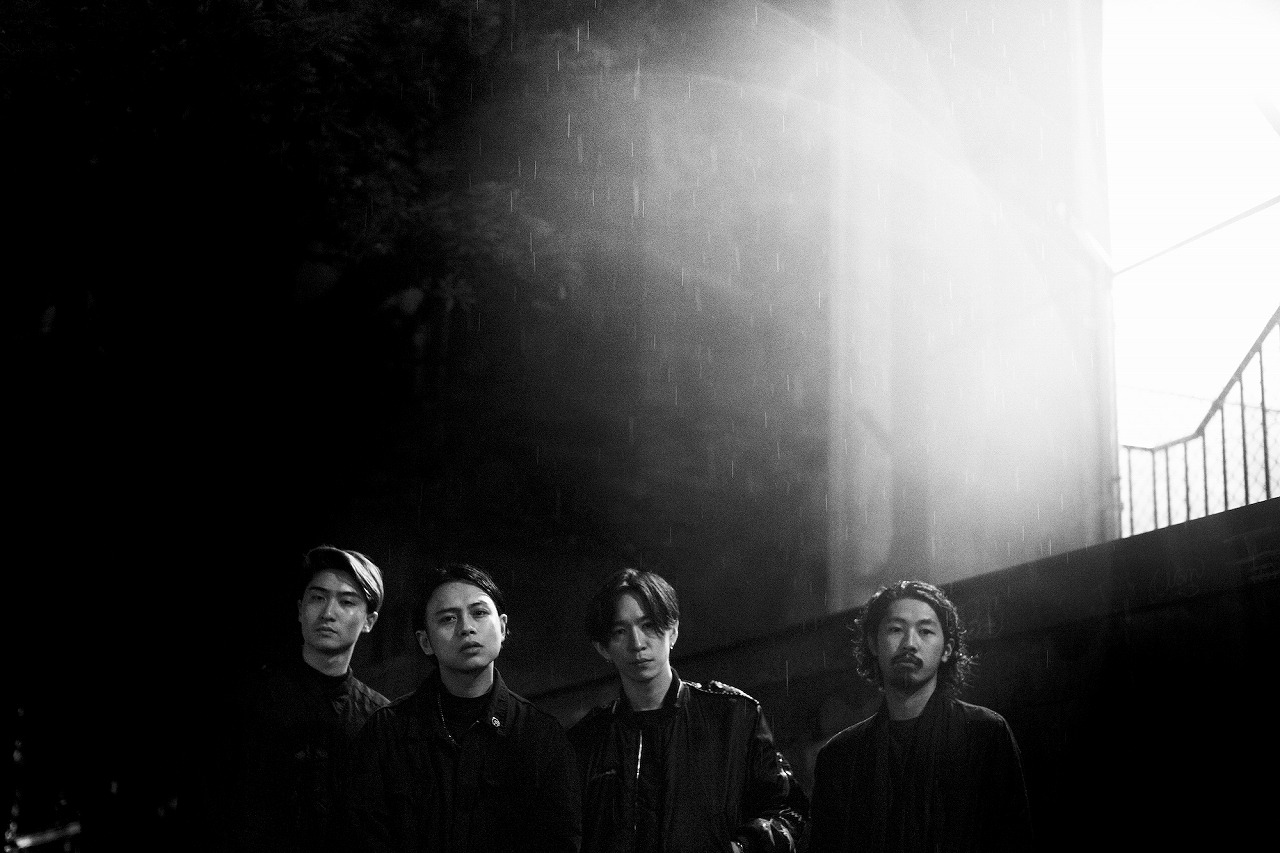 Attractions、内なる葛藤を表現した英語詞の新曲「Chain Reaction」リリース