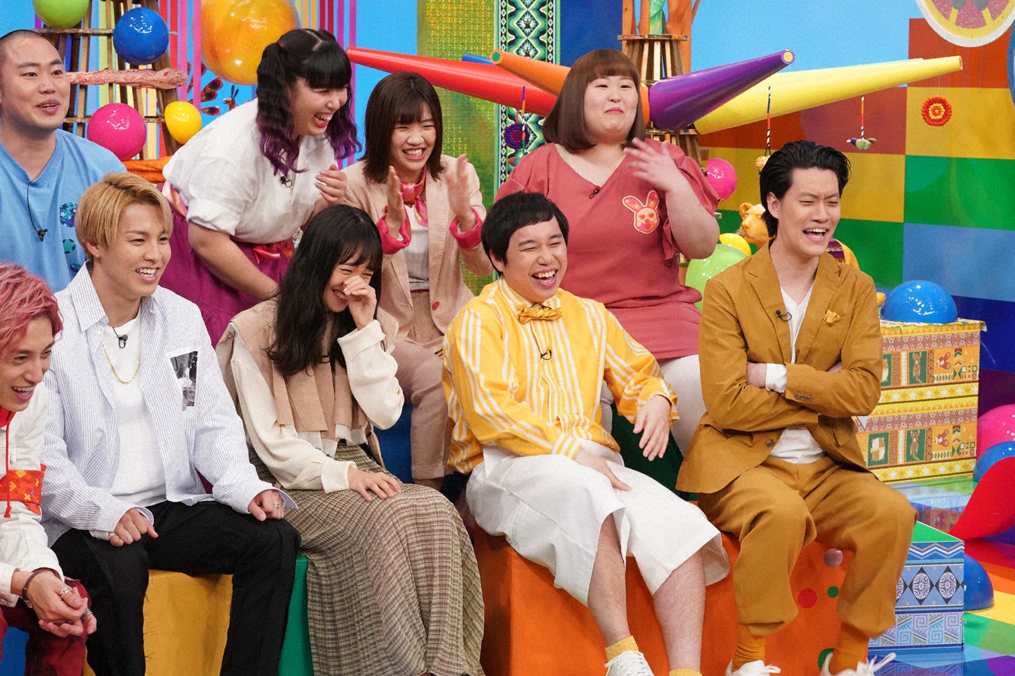 上段左から岡部大（ハナコ）、3時のヒロイン。下段左から兼近大樹（EXIT）、RIKU（THE RAMPAGE from EXILE TRIBE）、霜降り明星。(c)NTV