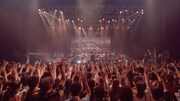 Official髭男dism「PUMP UP SHOWTIME by au」限定ライブ映像より。