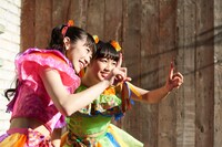 左から小泉遥香、吉川ひより。（撮影：佐々木康太）