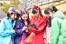 “新入部員”との中継画面を観るとき宣メンバー。