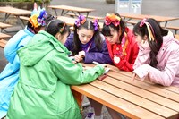 謎解きに苦戦するとき宣メンバー。