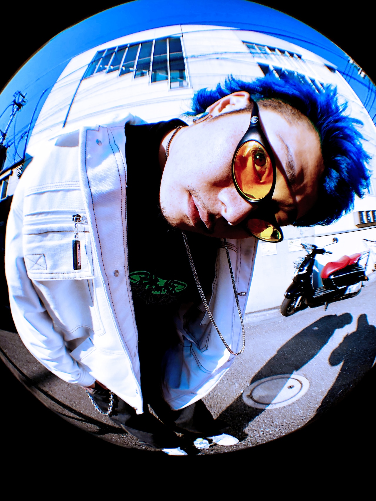 JUBEEが2ステップを取り入れた新曲配信、シンガーのSARA-Jが参加