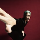 吉川晃司「かっぱえびせん」CMソングMVのフルバージョン公開