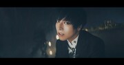 蒼井翔太「BAD END」ミュージックビデオより。