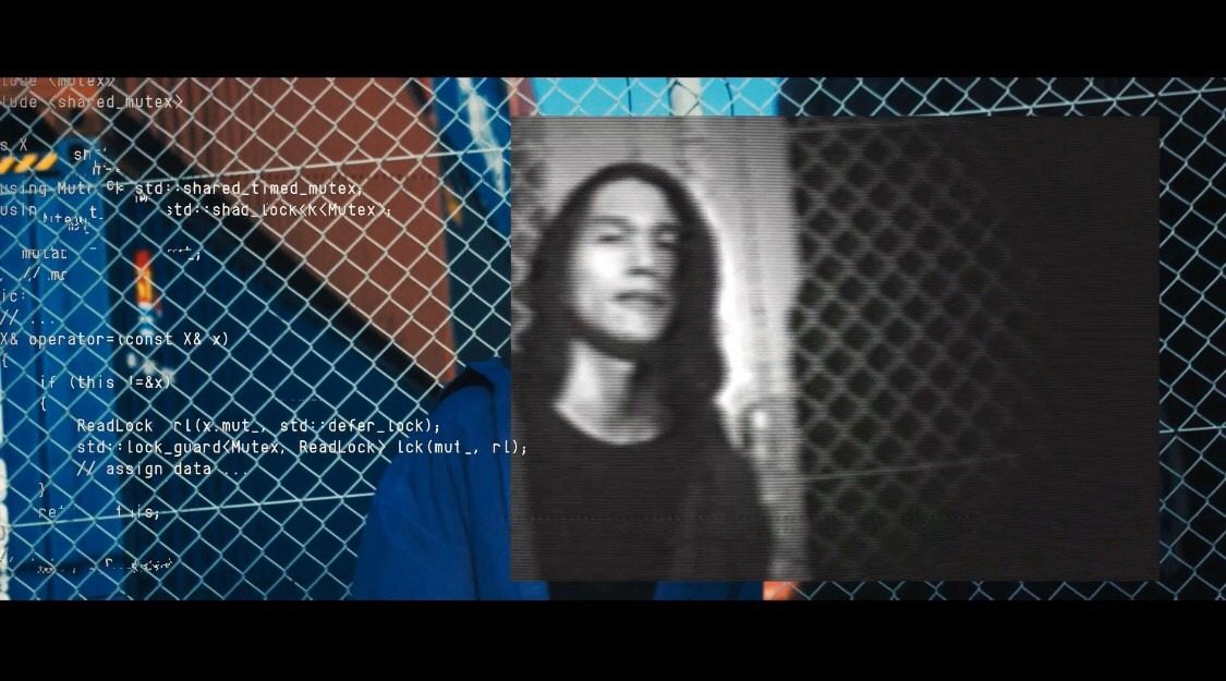 Sasanomaly「年中混乱中」MVのワンシーン。