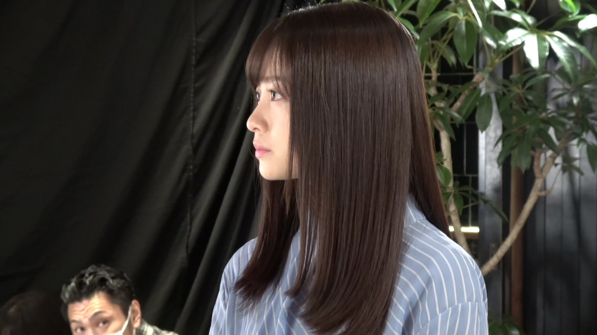 「放置少女～百花繚乱の萌姫たち～」CMのメイキングシーン。