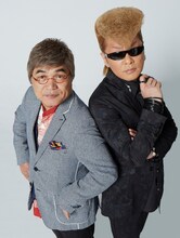 綾小路きみまろと綾小路翔（氣志團）。(c)日活・チャンネル NECO