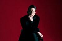 人気画像6位は「5年半ぶり共演！清木場俊介武道館ライブにEXILE ATSUSHIゲスト出演決定」より、清木場俊介。