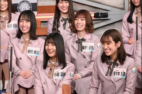 日向坂46が出演する日本テレビ系「ウチのガヤがすみません！」より。(c)日本テレビ