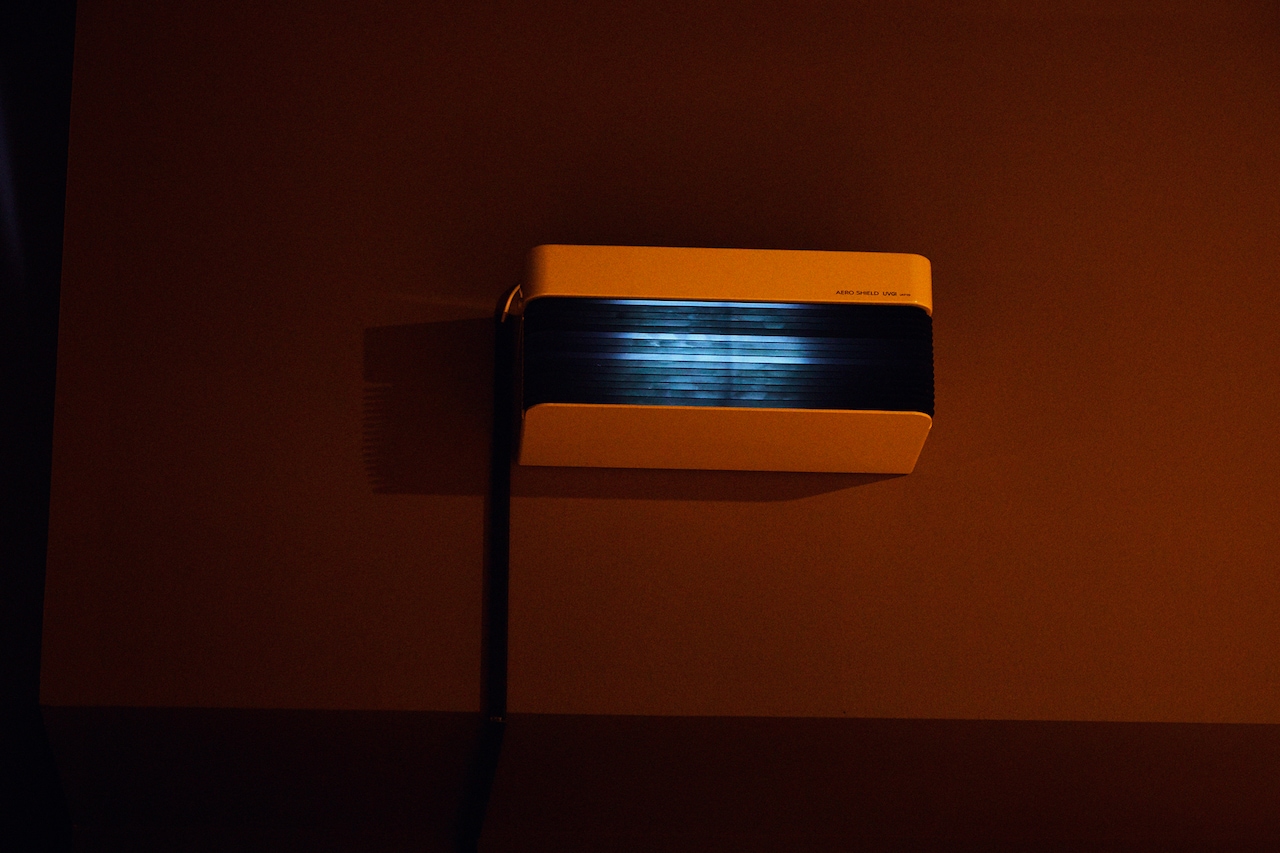 医療施設などにも多く導入されている紫外線殺菌装置。