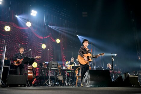 「THE MOMENT ～STRINGS NIGHT～」より。（撮影：菊池さとる）