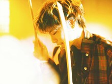 Thinking Dogs「Heavenly ideas」ミュージックビデオのワンシーン。