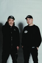 DJ HAZIME & DJ WATARAI