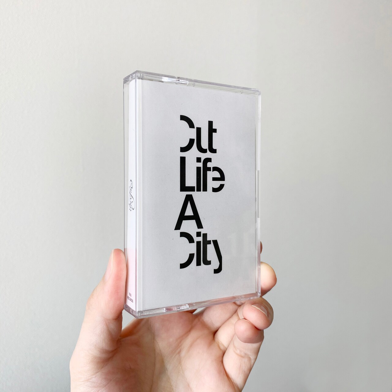 Orland、本日配信の音源集「Cut Life A City」をカセットテープ化