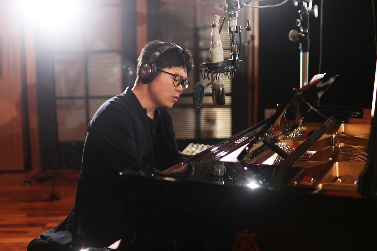 さかいゆう新作の全貌明らかに、5月にはJ-WAVEでマンスリープレゼンター