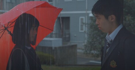 映画「色の街」トレイラー映像のワンシーン。