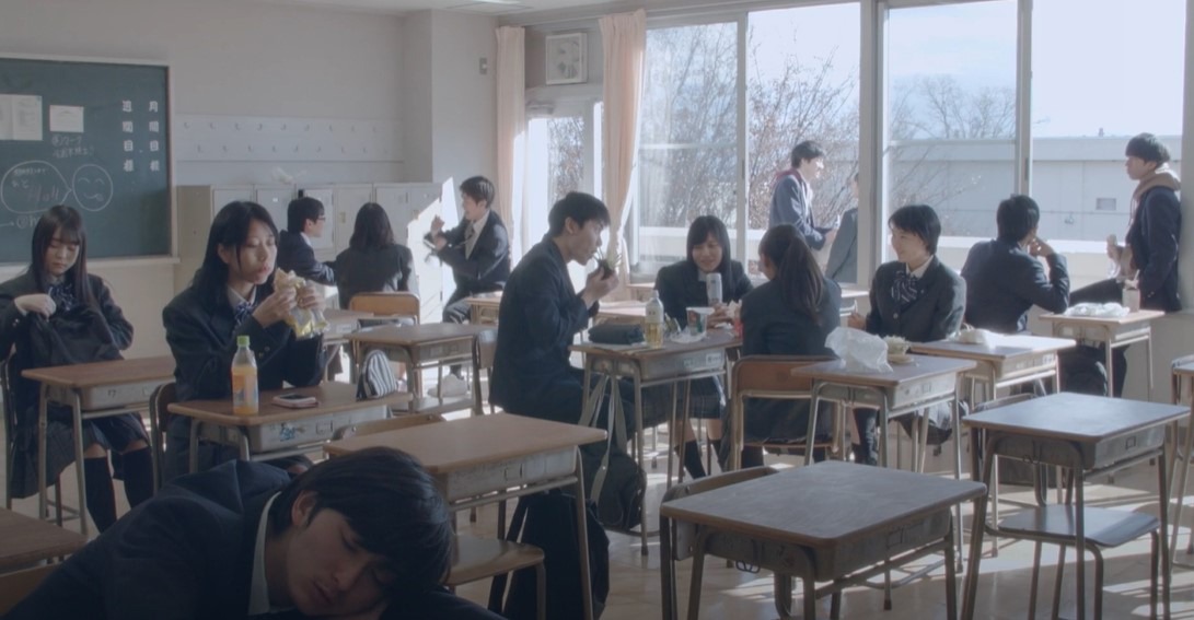 映画「色の街」トレイラー映像のワンシーン。